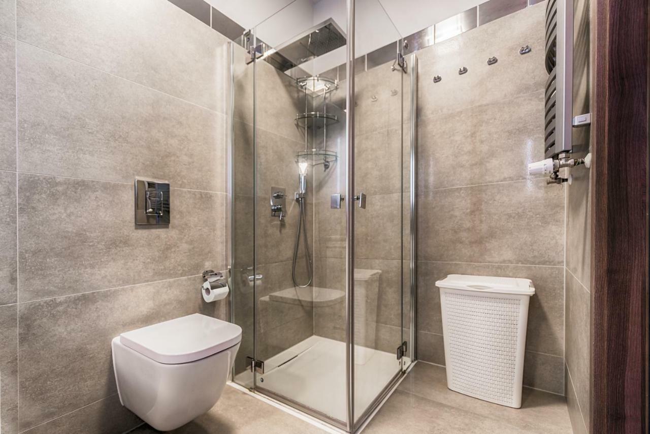Apartament Superior De Lux - Porta Mare Дзивновек Экстерьер фото